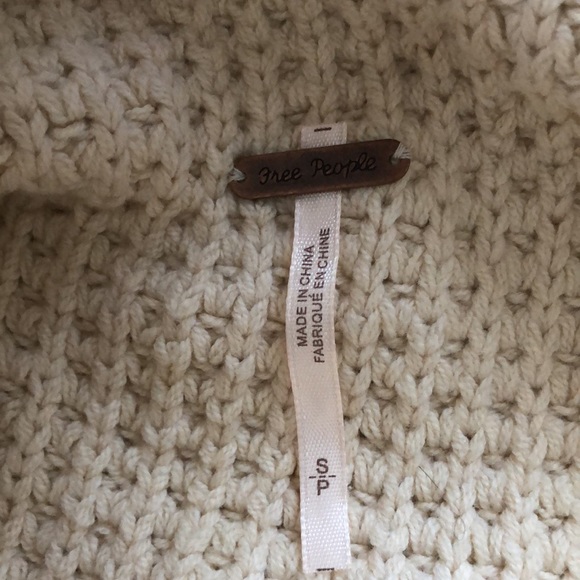 Free People Sweater - Picture 9 of 9